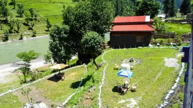 Stock photo huts in the arang kel neelum valley in the azad kashmir – Adventure4x4Tour.com